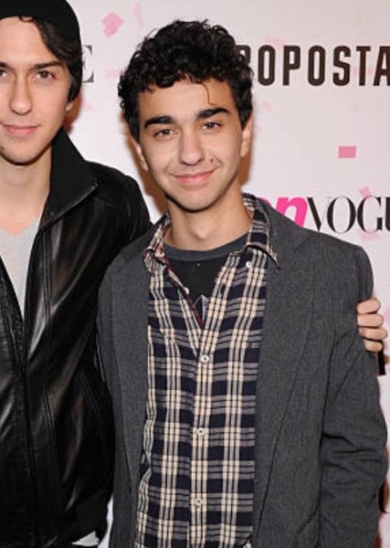 Alex Wolff photo