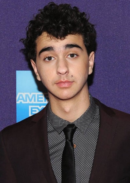 Alex Wolff photo