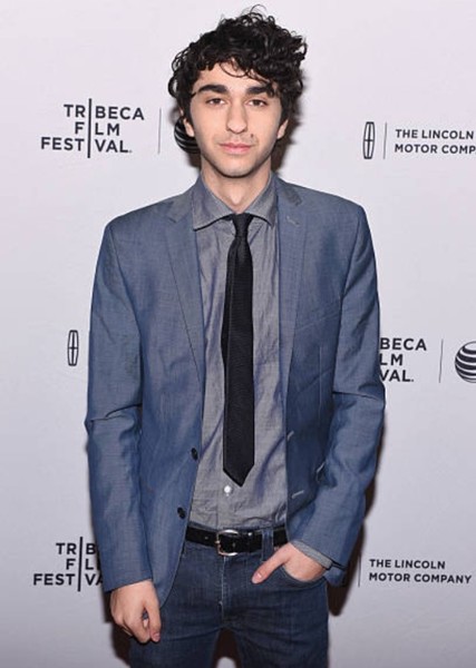 Alex Wolff photo