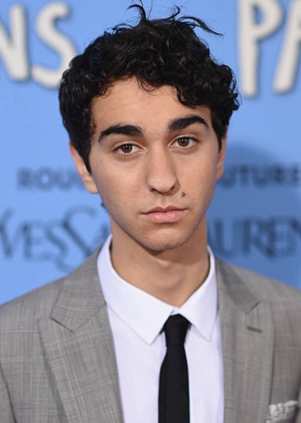 Alex Wolff photo