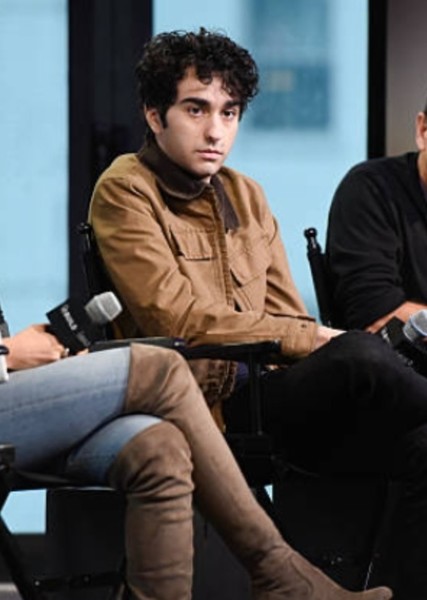 Alex Wolff photo