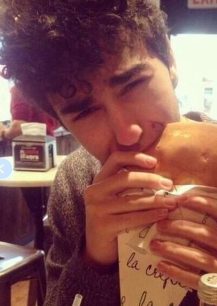Alex Wolff photo