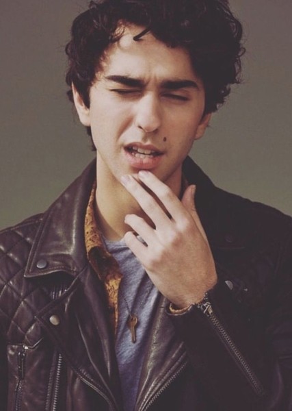 Alex Wolff photo