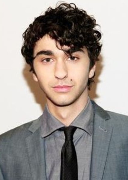 Alex Wolff photo