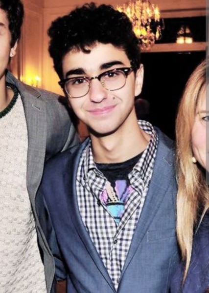 Alex Wolff photo