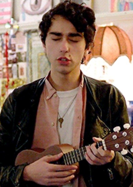 Alex Wolff photo