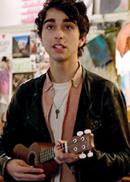 Alex Wolff photo