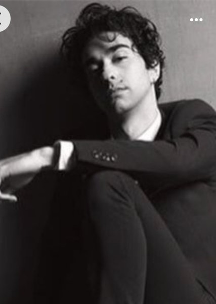Alex Wolff photo