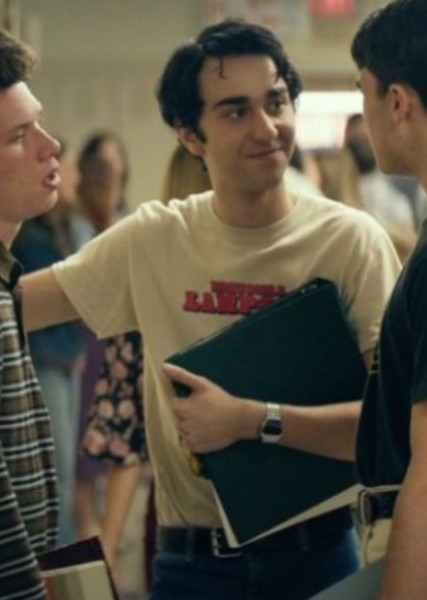 Alex Wolff photo