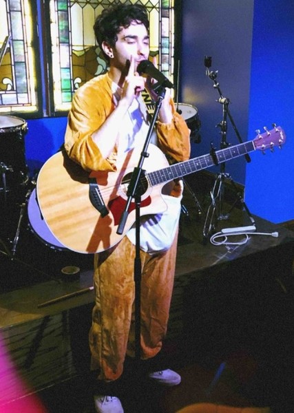 Alex Wolff photo
