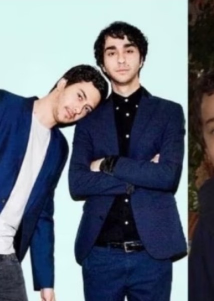Alex Wolff photo