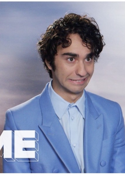 Alex Wolff photo