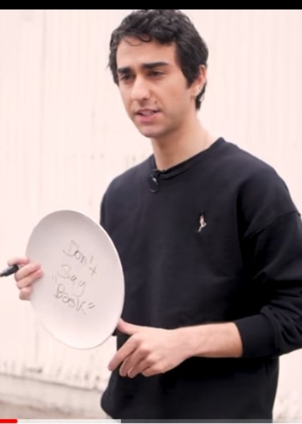 Alex Wolff photo