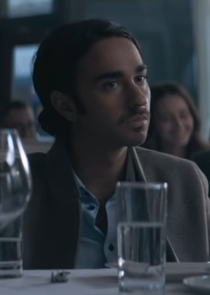 Alex Wolff photo