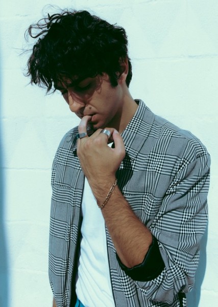 Alex Wolff photo