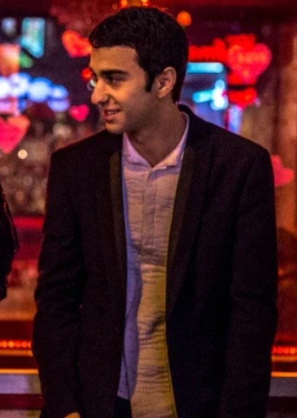 Alex Wolff photo