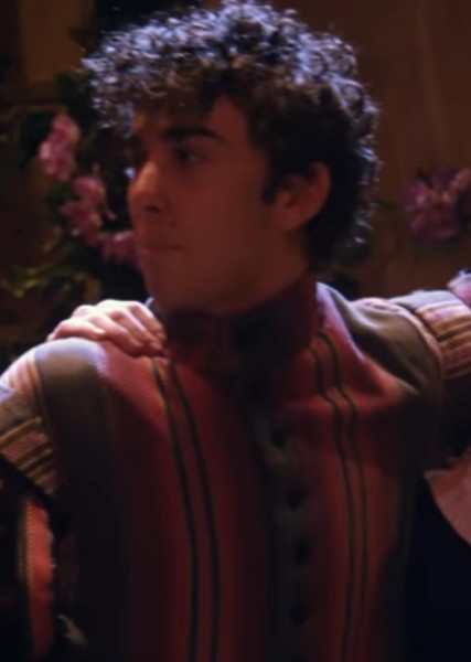 Alex Wolff photo