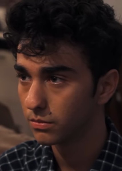 Alex Wolff photo