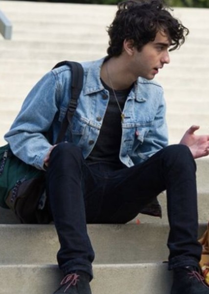 Alex Wolff photo