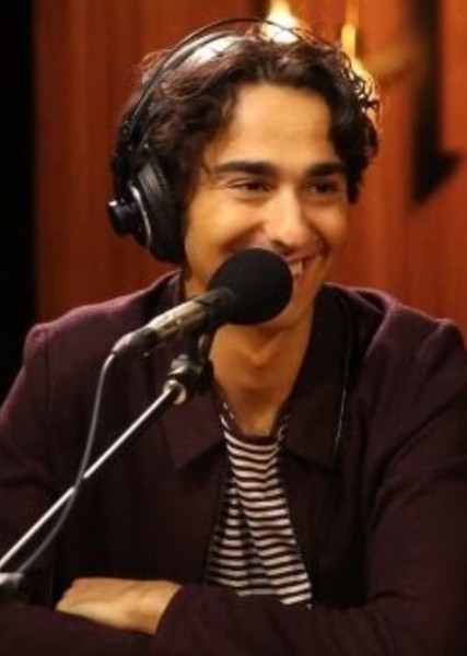 Alex Wolff photo