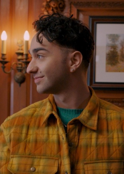 Alex Wolff photo