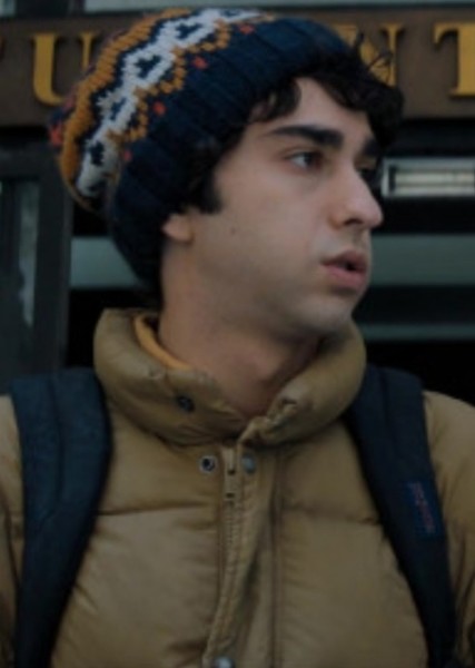 Alex Wolff photo