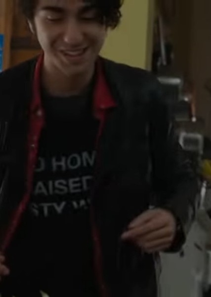Alex Wolff photo