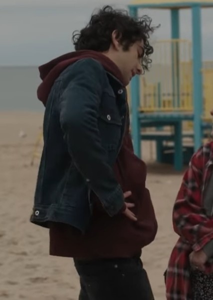 Alex Wolff photo