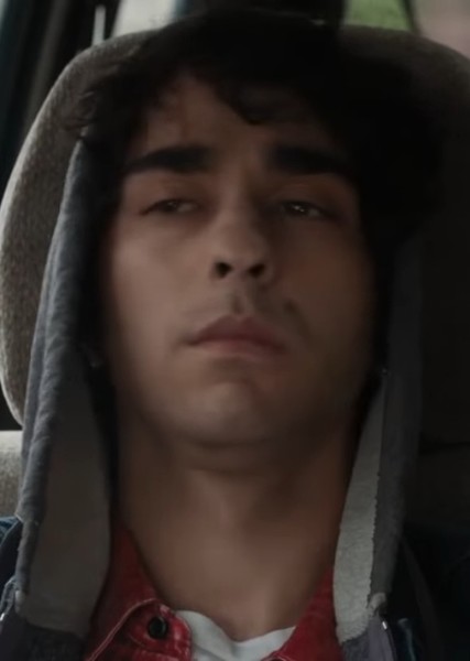Alex Wolff photo