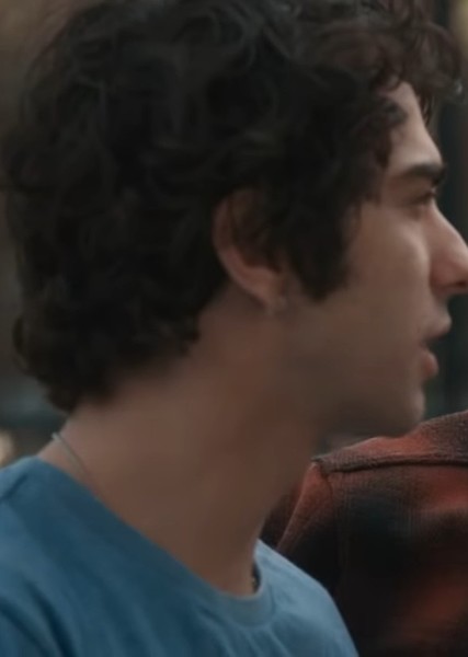Alex Wolff photo