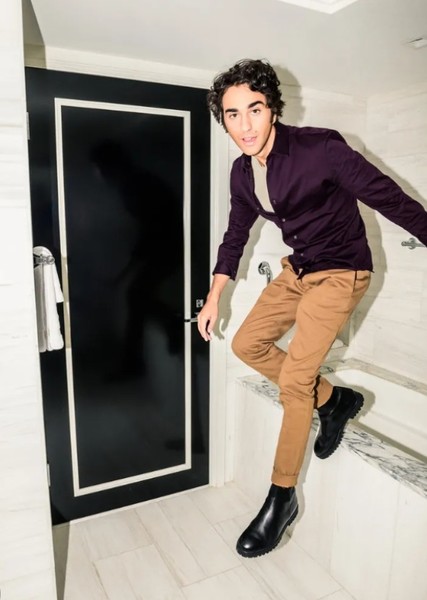 Alex Wolff photo