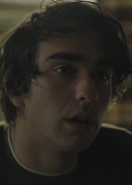Alex Wolff photo