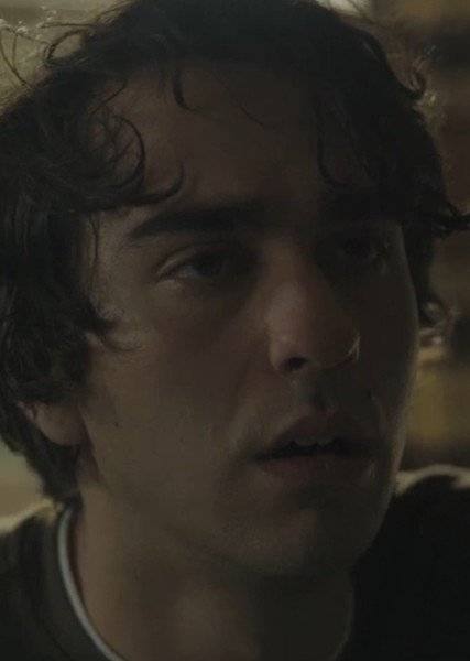 Alex Wolff photo