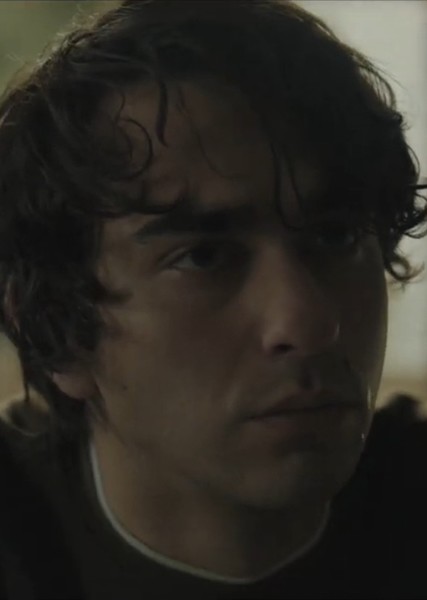 Alex Wolff photo