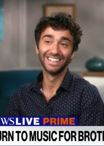 Alex Wolff photo