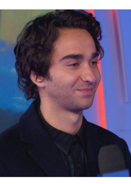 Alex Wolff photo