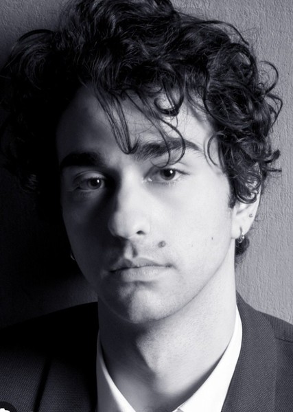 Alex Wolff photo