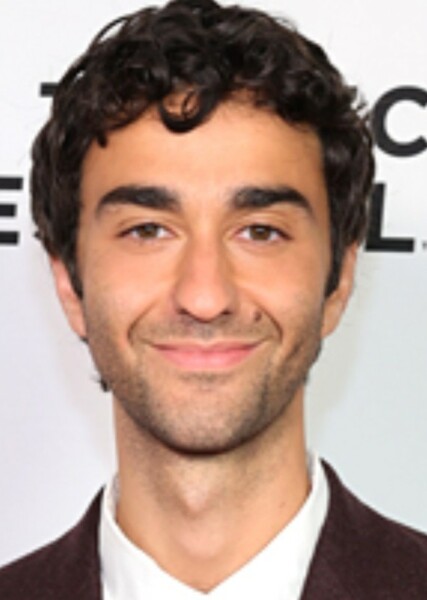 Alex Wolff photo