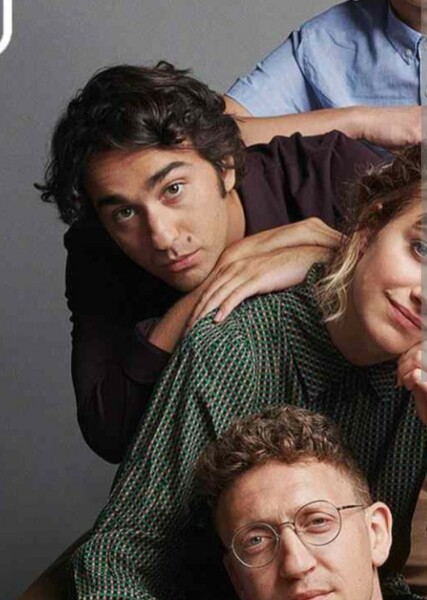 Alex Wolff photo