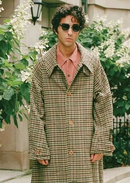 Alex Wolff photo