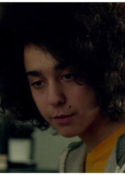 Alex Wolff photo