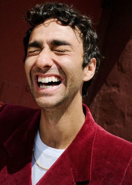 Alex Wolff photo