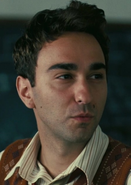 Alex Wolff photo