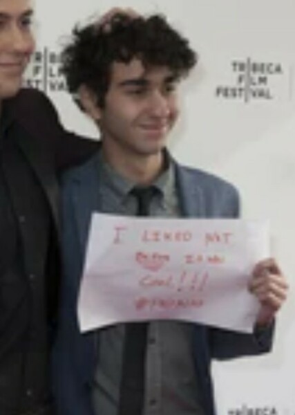 Alex Wolff photo