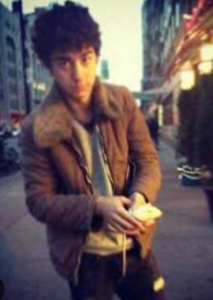Alex Wolff photo