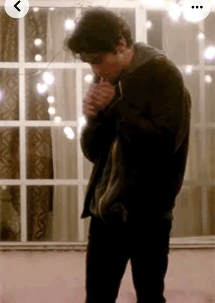Alex Wolff photo