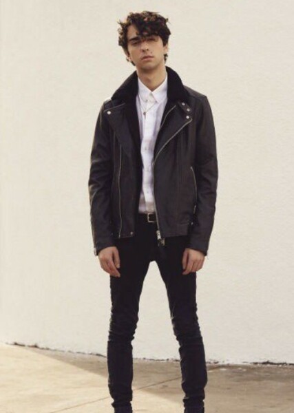 Alex Wolff photo