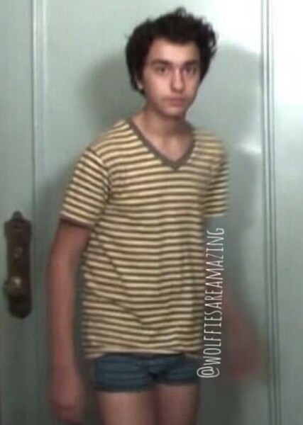Alex Wolff photo