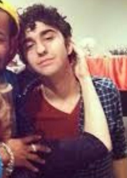 Alex Wolff photo