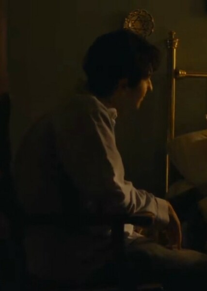 Alex Wolff photo
